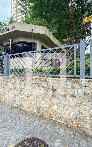 Apartamento para alugar com 85m², 2 quartos e 1 vagaFachada do Condomínio