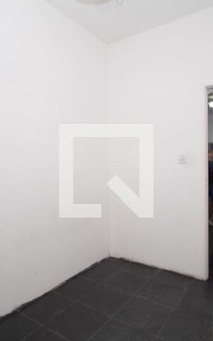 Casa à venda com 160m², 4 quartos e 2 vagas Casa à venda com 160m², 4 quartos e 2 vagasCasa 2 - Quarto 1