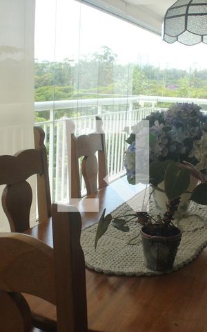 Apartamento à venda com 137m², 4 quartos e 2 vagasSacada