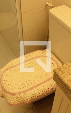 Apartamento à venda com 137m², 4 quartos e 2 vagasBanheiro da Suíte 1