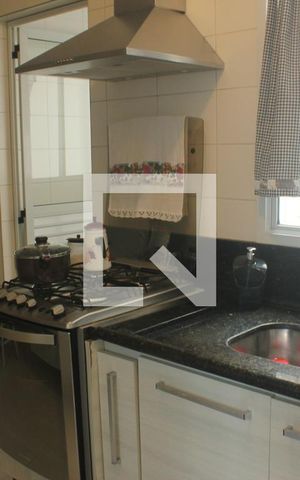 Apartamento à venda com 137m², 4 quartos e 2 vagasCozinha