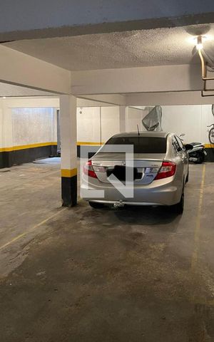 Casa de condomínio para alugar com 90m², 3 quartos e 2 vagasÁrea comum - Estacionamento