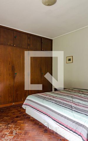 Casa à venda com 530m², 5 quartos e 2 vagasQuarto 2