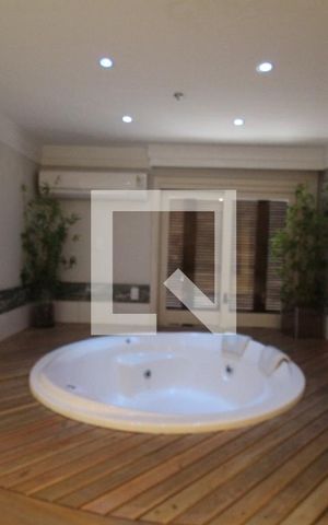 Apartamento à venda com 160m², 1 quarto e sem vagaBanheiro