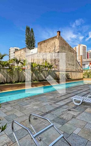 Apartamento à venda com 58m², 2 quartos e 1 vaga Apartamento à venda com 58m², 2 quartos e 1 vagaÁrea comum - Piscina