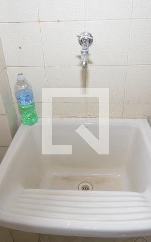 Apartamento à venda com 58m², 2 quartos e 1 vagaCozinha e Área de Serviço