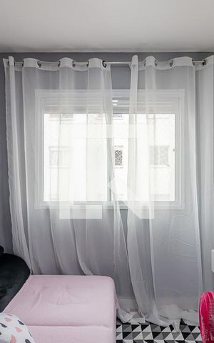 Apartamento à venda com 32m², 2 quartos e sem vaga Apartamento à venda com 32m², 2 quartos e sem vagaSala
