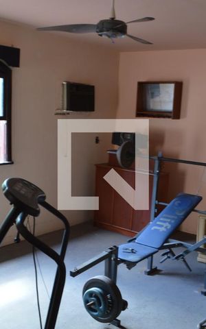 Casa à venda com 390m², 3 quartos e 4 vagasEdicula