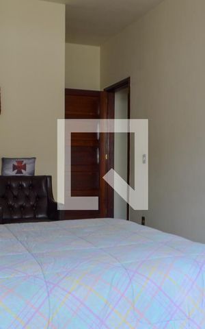 Casa à venda com 390m², 3 quartos e 4 vagas Casa à venda com 390m², 3 quartos e 4 vagasSuíte