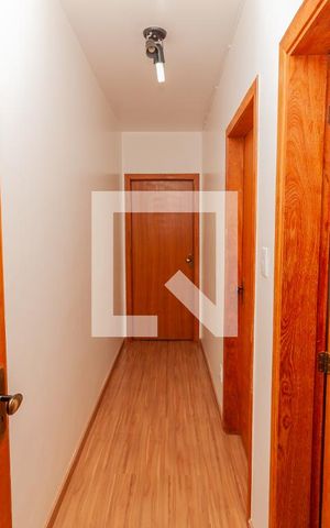 Apartamento à venda com 84m², 2 quartos e 1 vaga Apartamento à venda com 84m², 2 quartos e 1 vagaCorredor