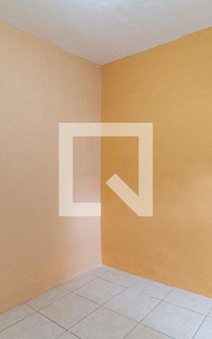 Casa para alugar com 100m², 2 quartos e sem vaga Casa para alugar com 100m², 2 quartos e sem vagaSuíte