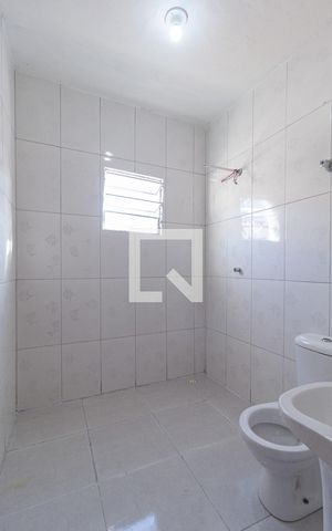 Casa para alugar com 100m², 2 quartos e sem vagaBanheiro da suíte