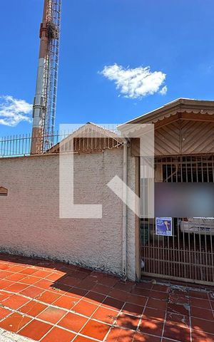 Casa à venda com 120m², 3 quartos e 2 vagasFachada