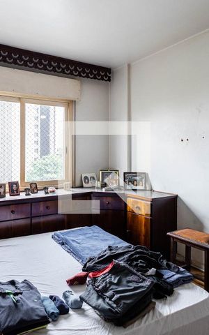 Apartamento para alugar com 130m², 3 quartos e 1 vagaSuíte