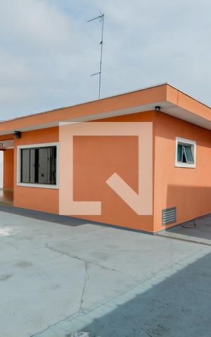 Casa à venda com 261m², 3 quartos e 8 vagasQuintal 