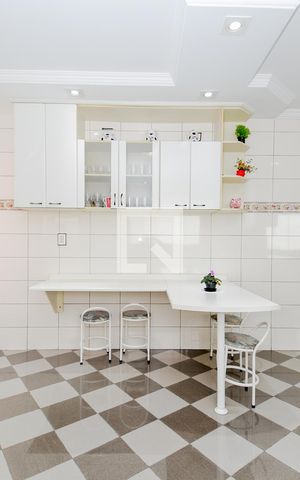 Casa à venda com 261m², 3 quartos e 8 vagasCozinha