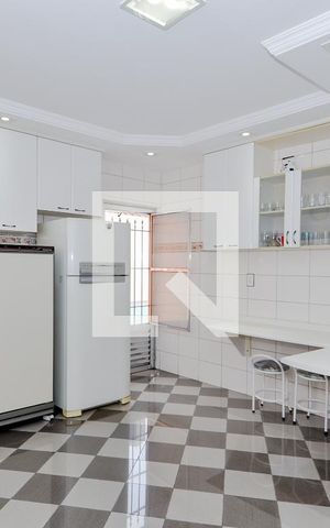 Casa à venda com 261m², 3 quartos e 8 vagasCozinha