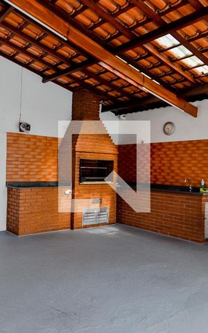 Casa à venda com 261m², 3 quartos e 8 vagasChurrasqueira