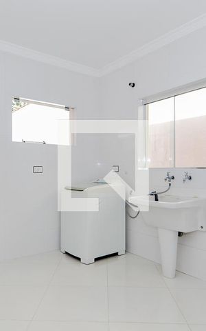 Casa à venda com 261m², 3 quartos e 8 vagasÁrea de Serviço