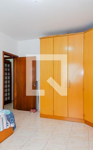 Casa à venda com 261m², 3 quartos e 8 vagasQuarto 1