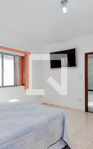 Casa à venda com 261m², 3 quartos e 8 vagasQuarto 3 - Suíte