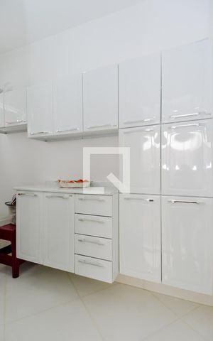 Casa à venda com 261m², 3 quartos e 8 vagasDespensa 