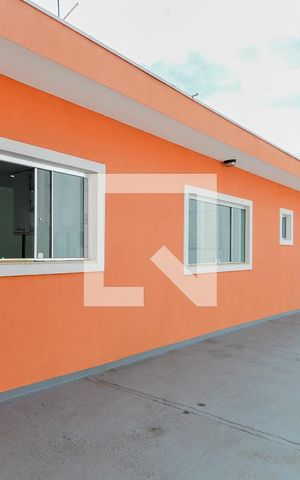 Casa à venda com 261m², 3 quartos e 8 vagasCorredor Lateral 