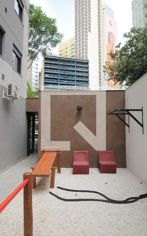 Apartamento à venda com 36m², 2 quartos e sem vagaÁrea comum