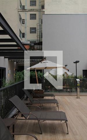 Apartamento à venda com 36m², 2 quartos e sem vagaÁrea comum