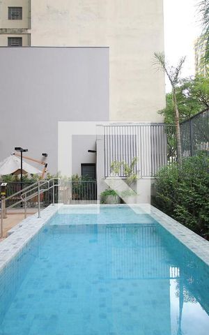 Apartamento à venda com 36m², 2 quartos e sem vagaÁrea comum