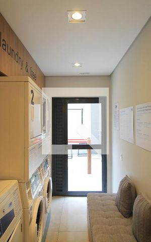 Apartamento à venda com 36m², 2 quartos e sem vagaÁrea comum