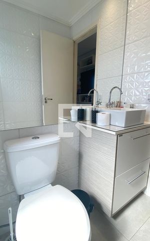 Apartamento à venda com 69m², 2 quartos e 1 vagaBanheiro da Suíte 1