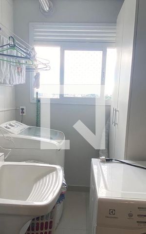 Apartamento à venda com 69m², 2 quartos e 1 vagaÁrea de Serviço