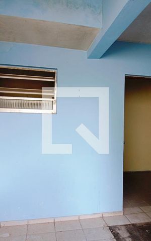 Casa à venda com 200m², 2 quartos e 2 vagas Casa à venda com 200m², 2 quartos e 2 vagasÁrea de Serviço