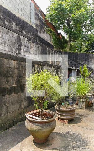 Casa à venda com 80m², 3 quartos e 1 vaga Casa à venda com 80m², 3 quartos e 1 vagaQuintal