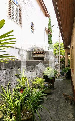Casa à venda com 80m², 3 quartos e 1 vaga Casa à venda com 80m², 3 quartos e 1 vagaÁrea externa