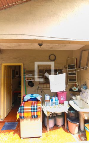 Casa à venda com 80m², 3 quartos e 1 vaga Casa à venda com 80m², 3 quartos e 1 vagaÁrea de Serviço