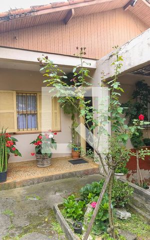 Casa à venda com 80m², 3 quartos e 1 vaga Casa à venda com 80m², 3 quartos e 1 vagaJardim