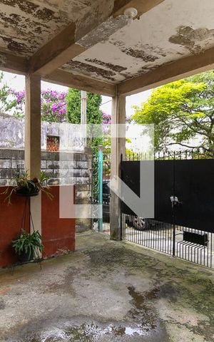 Casa à venda com 80m², 3 quartos e 1 vaga Casa à venda com 80m², 3 quartos e 1 vagaGaragem