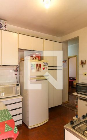 Casa à venda com 80m², 3 quartos e 1 vaga Casa à venda com 80m², 3 quartos e 1 vagaCozinha