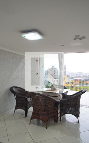 Casa à venda com 200m², 3 quartos e 2 vagasSala 2