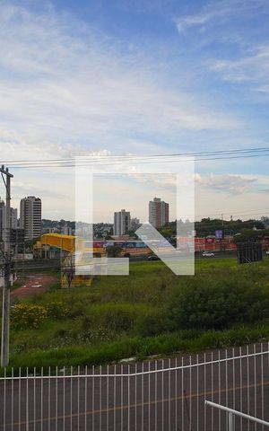 Casa à venda com 200m², 3 quartos e 2 vagasSuíte - Vista