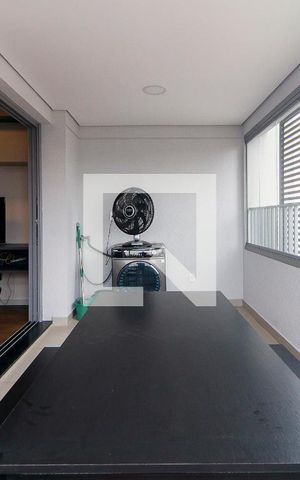 Apartamento para alugar com 36m², 1 quarto e sem vaga Apartamento para alugar com 36m², 1 quarto e sem vagaSala - Varanda