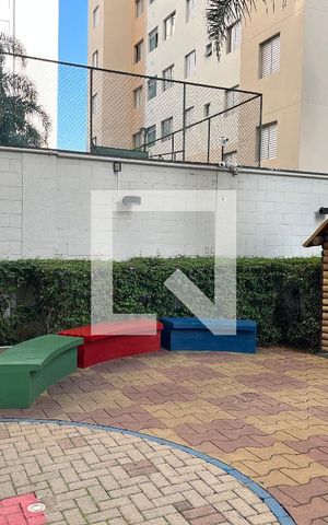Apartamento para alugar com 42m², 2 quartos e sem vagaÁrea comum - Playground