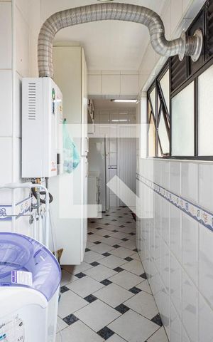 Apartamento para alugar com 86m², 3 quartos e 1 vagaÁrea de Serviço