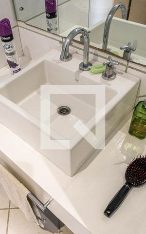 Apartamento para alugar com 86m², 3 quartos e 1 vagaBanheiro