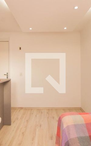 Apartamento à venda com 42m², 2 quartos e 1 vaga Apartamento à venda com 42m², 2 quartos e 1 vagaSala