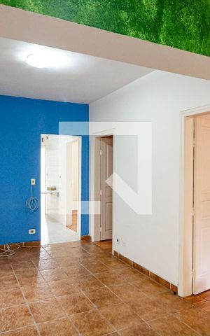 Casa à venda com 367m², 3 quartos e 3 vagas Casa à venda com 367m², 3 quartos e 3 vagasSala