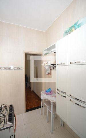 Apartamento à venda com 60m², 1 quarto e 1 vagaCozinha