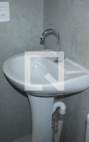 Apartamento à venda com 43m², 2 quartos e sem vagaBanheiro